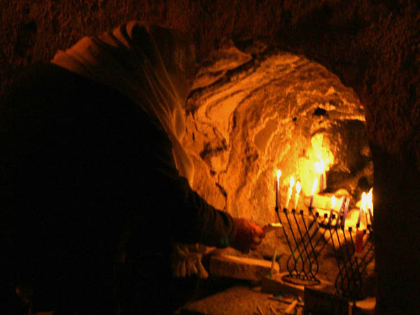 Hanukkah Lamp Tour in Jerusalem